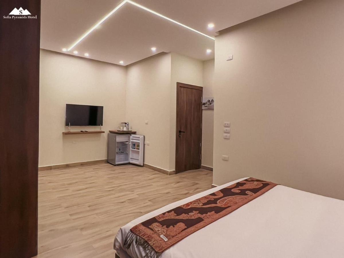 B&B Sofia Pyramids 4*