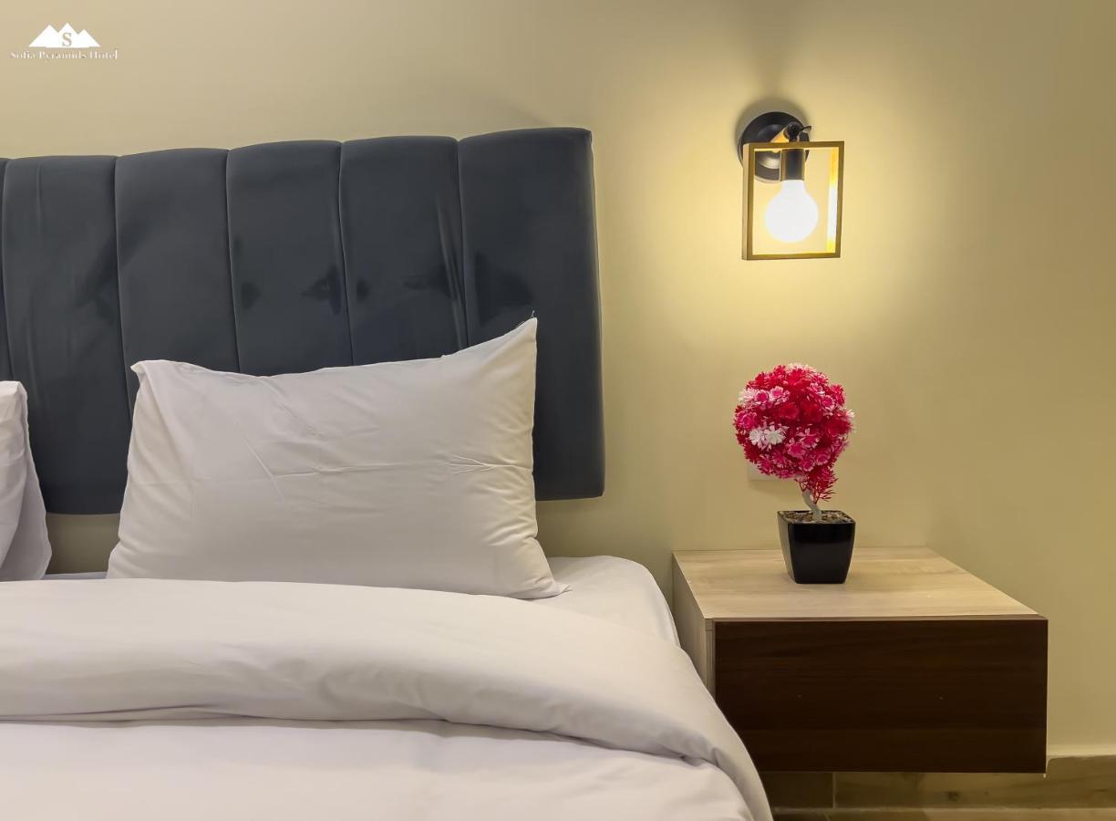 Sofia Pyramids B&B 4*