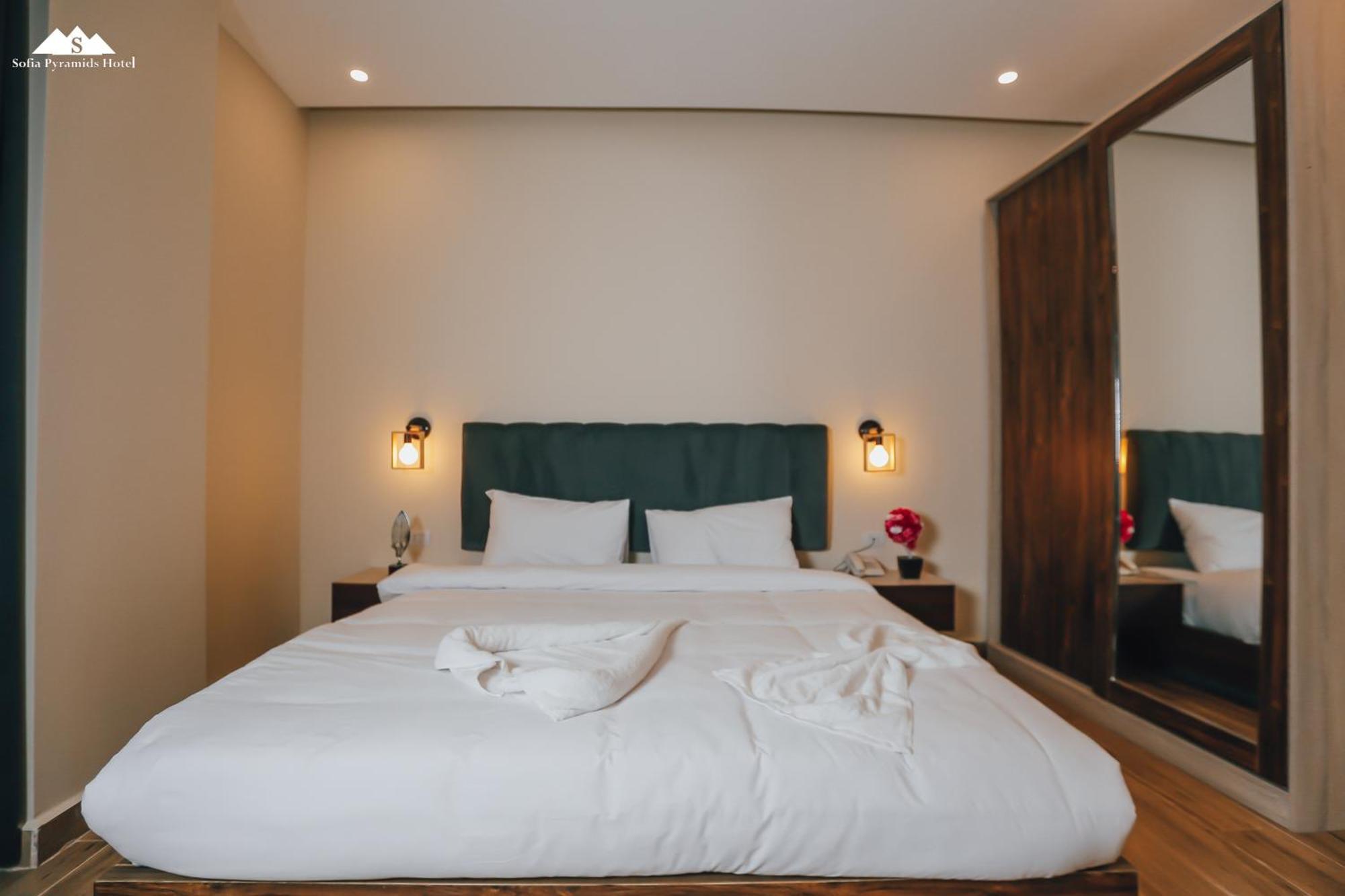 Sofia Pyramids B&B 4*