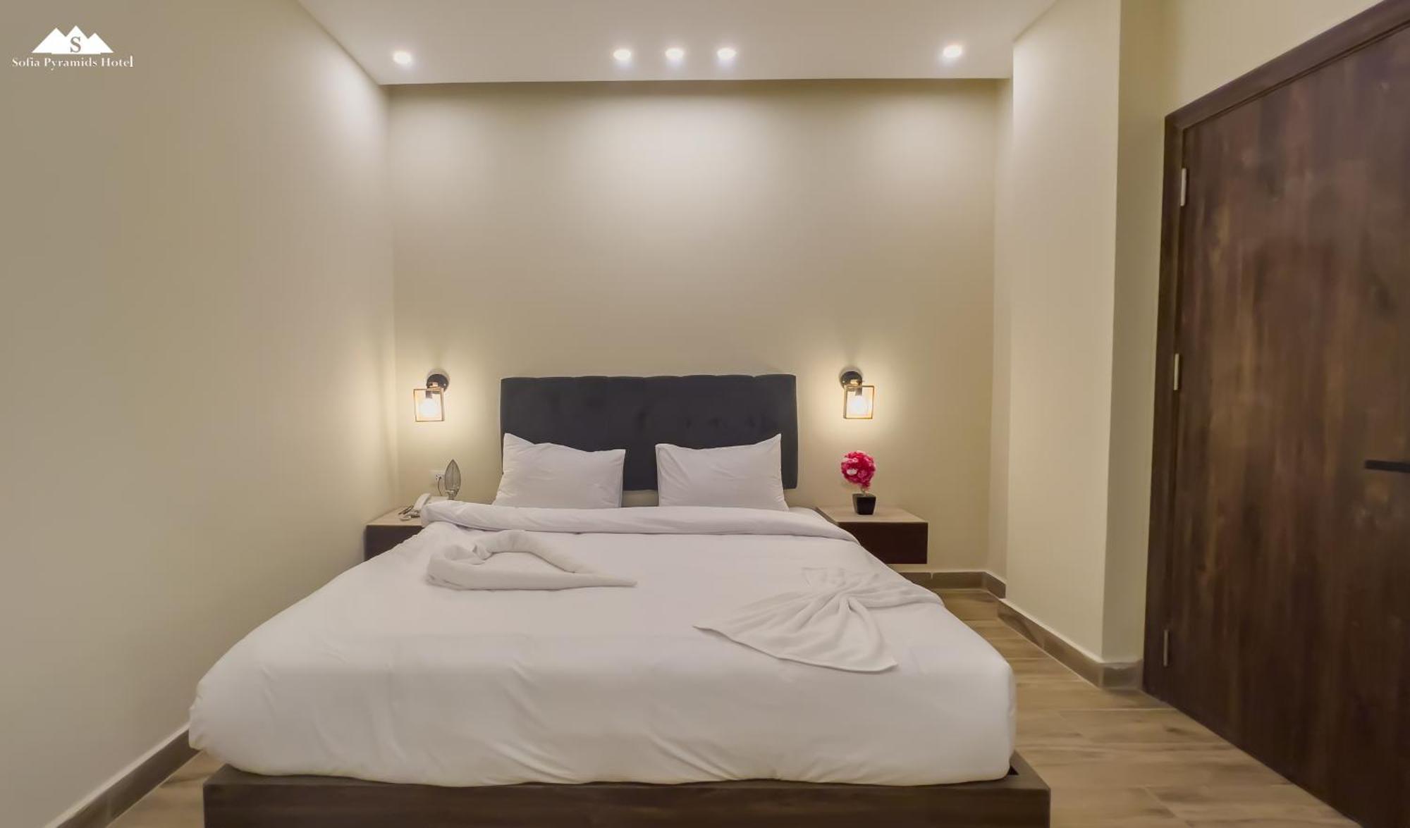 Sofia Pyramids B&B 4*