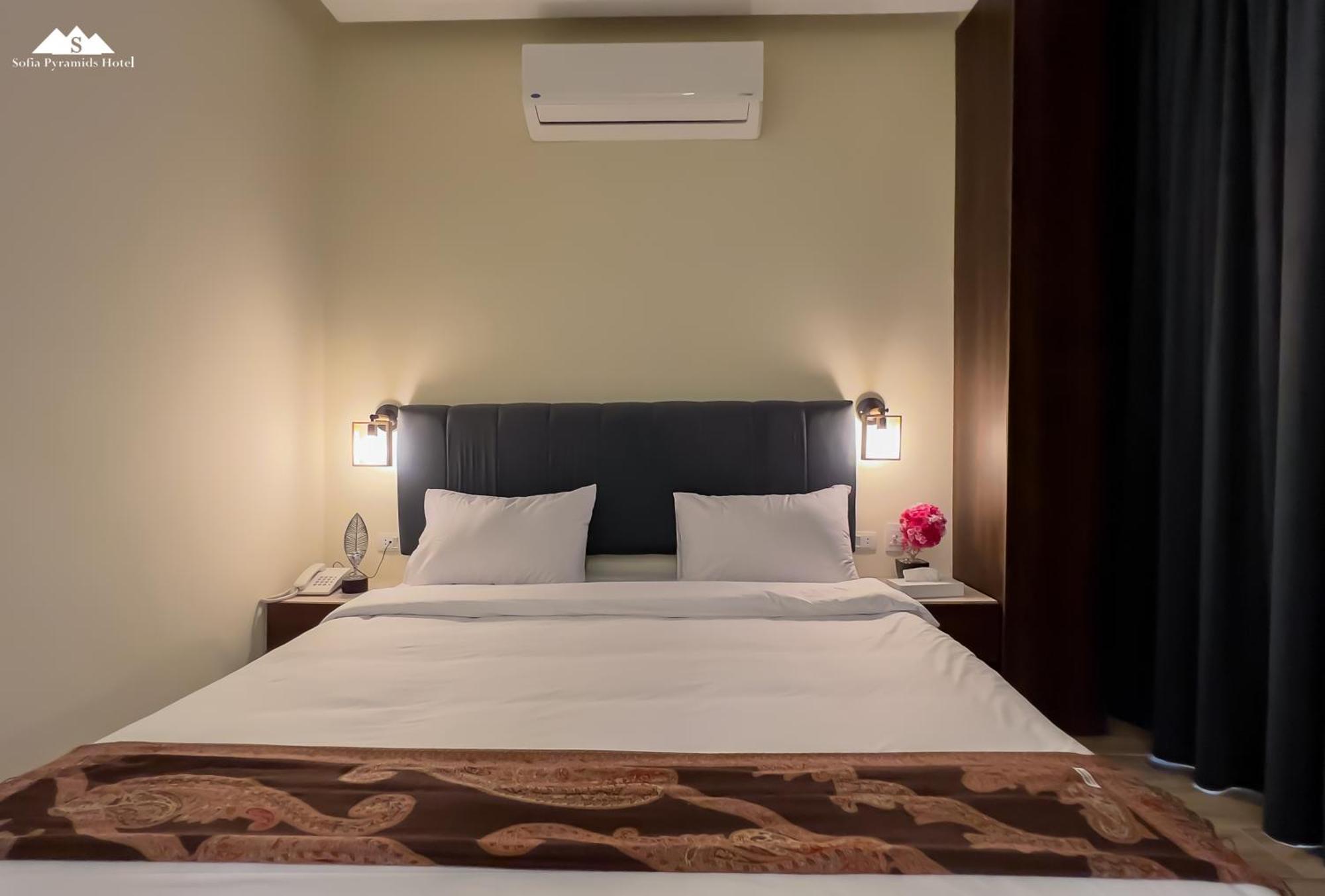 Sofia Pyramids B&B 4*